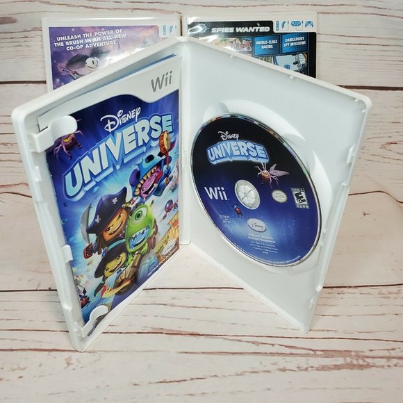Disney Epic Mickey 2 Cars 2 & Disney Universe Wii Game Bundle No Scratches - Picture 11 of 12